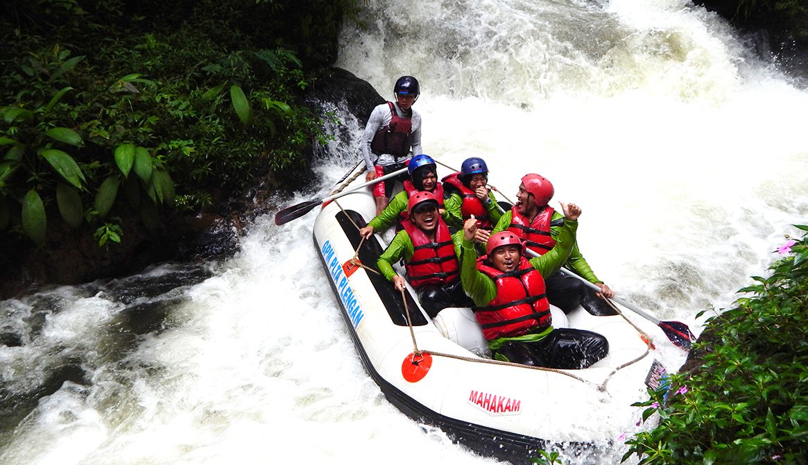 Rafting atau Arung jeram