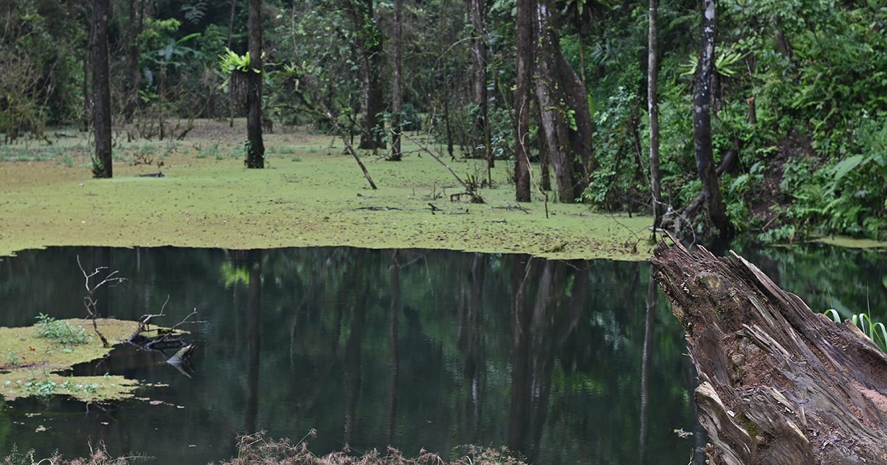Lembah Tengkorak danau urugan