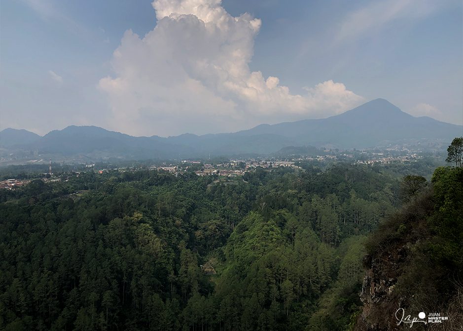 Dago pakar Tebing Keraton